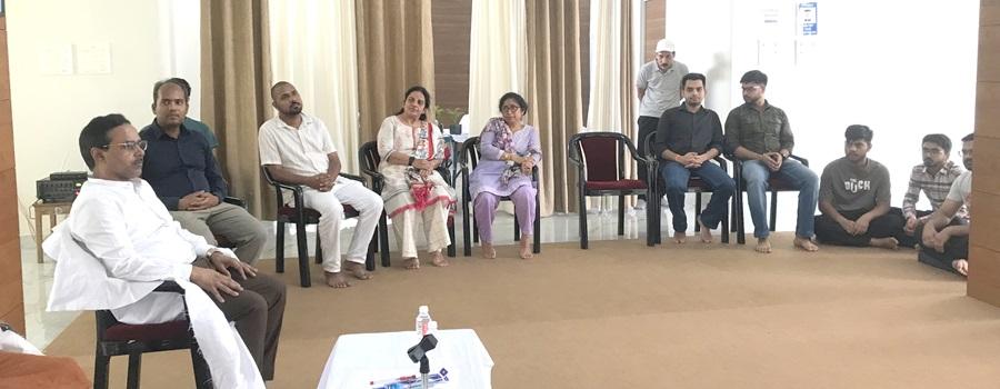 PEC Hosts Buddhist Monks for Session