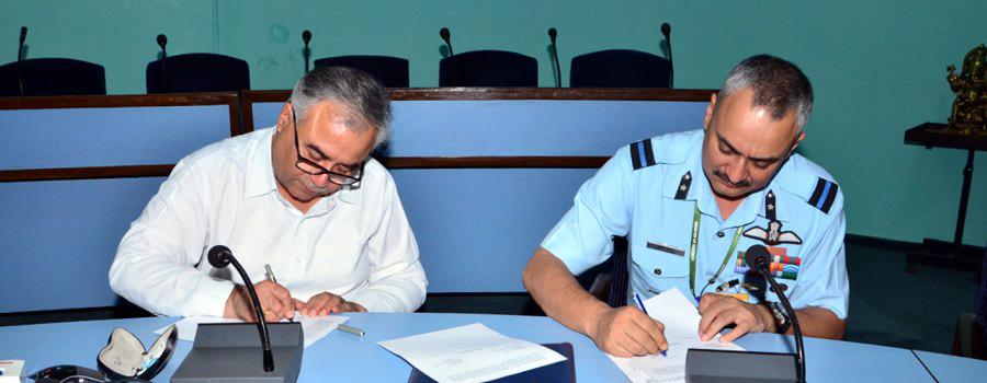 PEC-to-get-MIG-21-Aircraft,-Signs-MoU-with-Indian-Air-Force-image-index-0