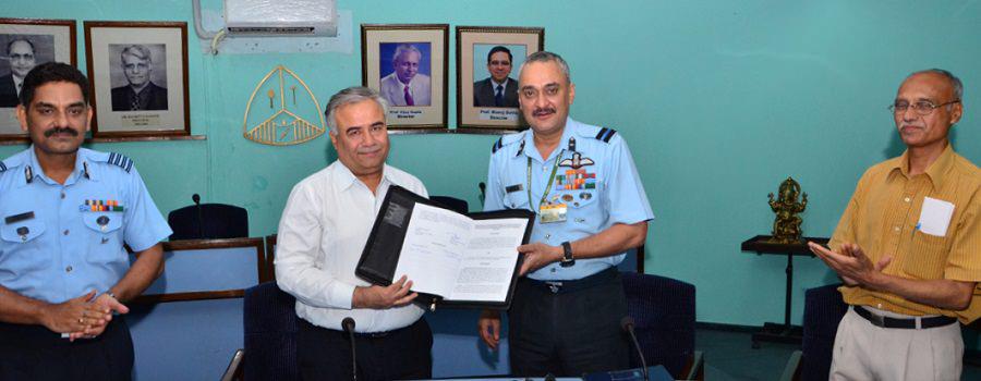 PEC-to-get-MIG-21-Aircraft,-Signs-MoU-with-Indian-Air-Force-image-index-4