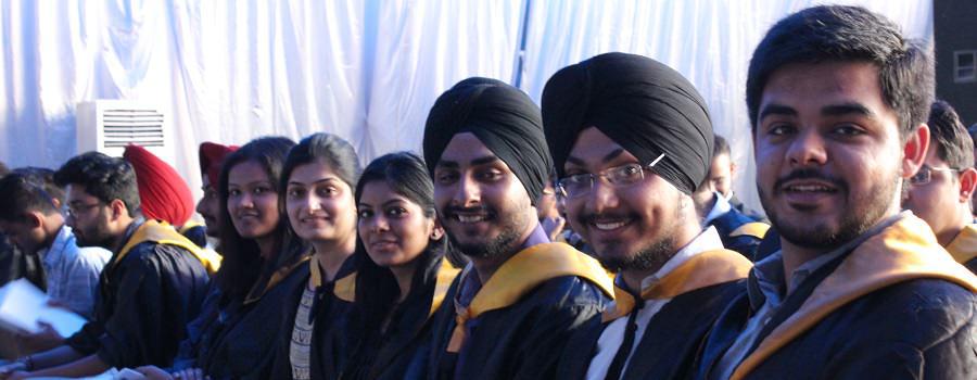 Convocation-2015-image-index-1