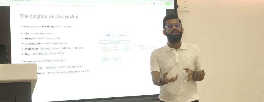 PEC Hosts Expert Lecture on Embedded Architecture