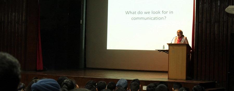 Expert-Lecture-on-Communication-Skills-image-index-0