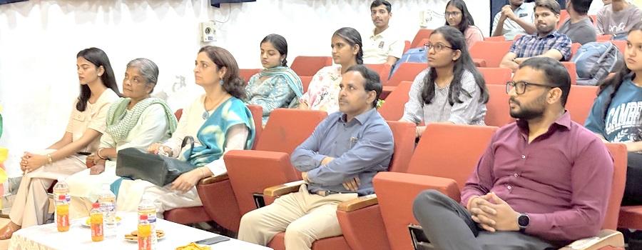 PEC Organizes Workshop on “Managing Exam Stress” 