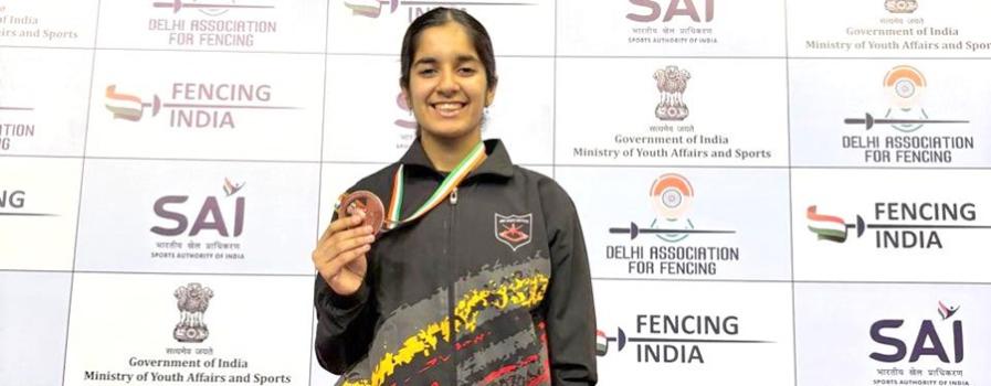 PEC Students Shine at Senior National Fencing Championship