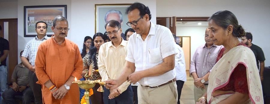 Special lecture Organized by PEC